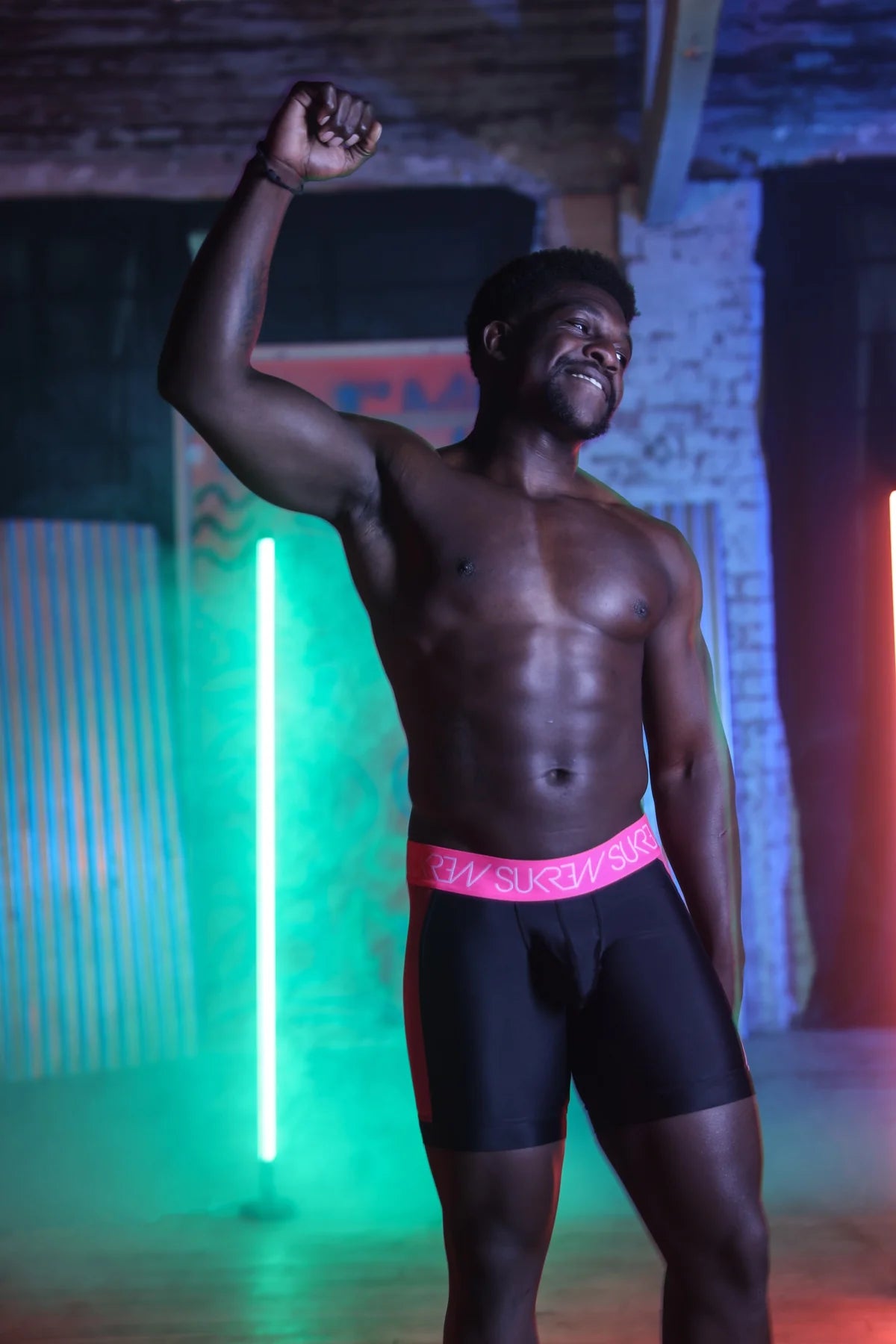 Sprint - Underground Black/Electric Pink